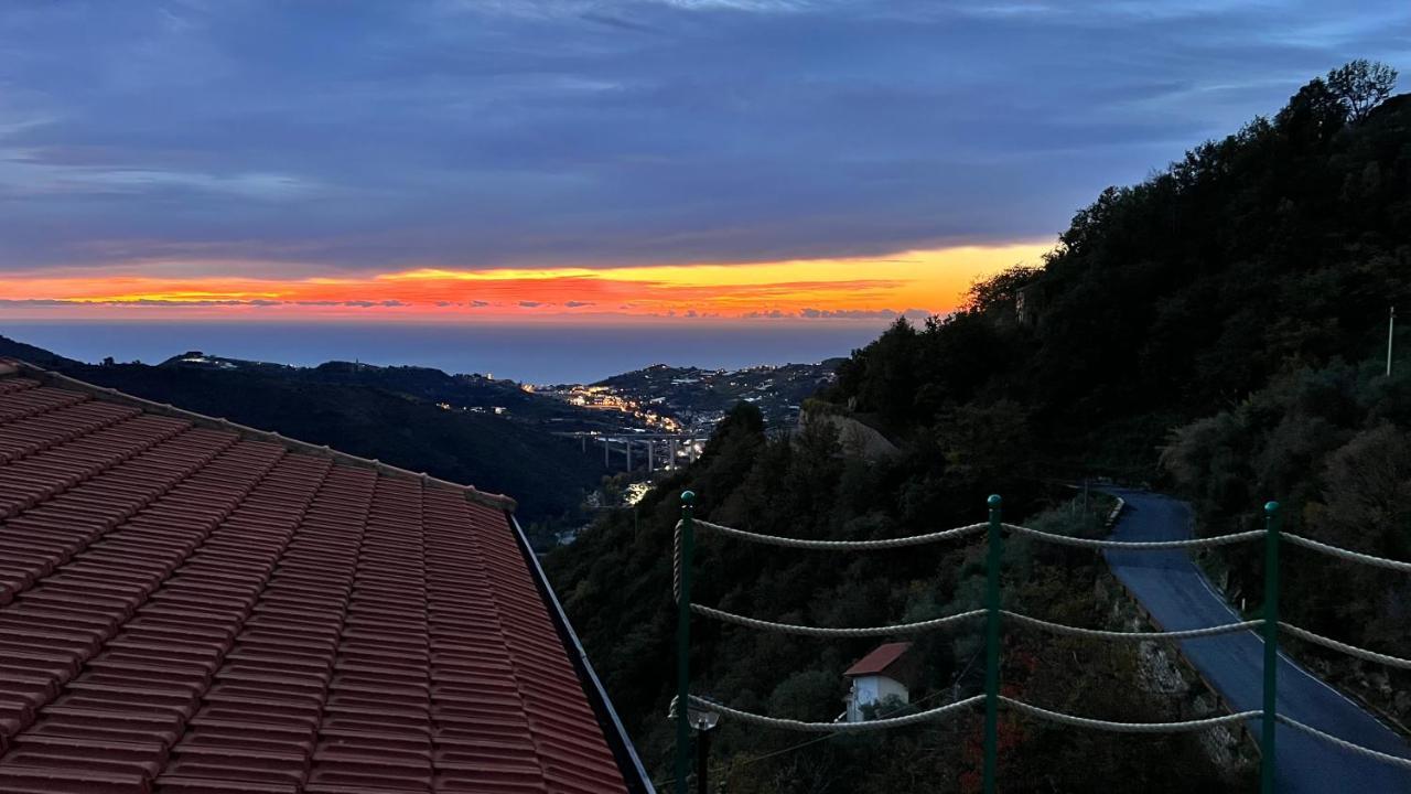 Villa Di Campagna Con Vista Mare 5 Camere Da Letto Pampara Exteriör bild