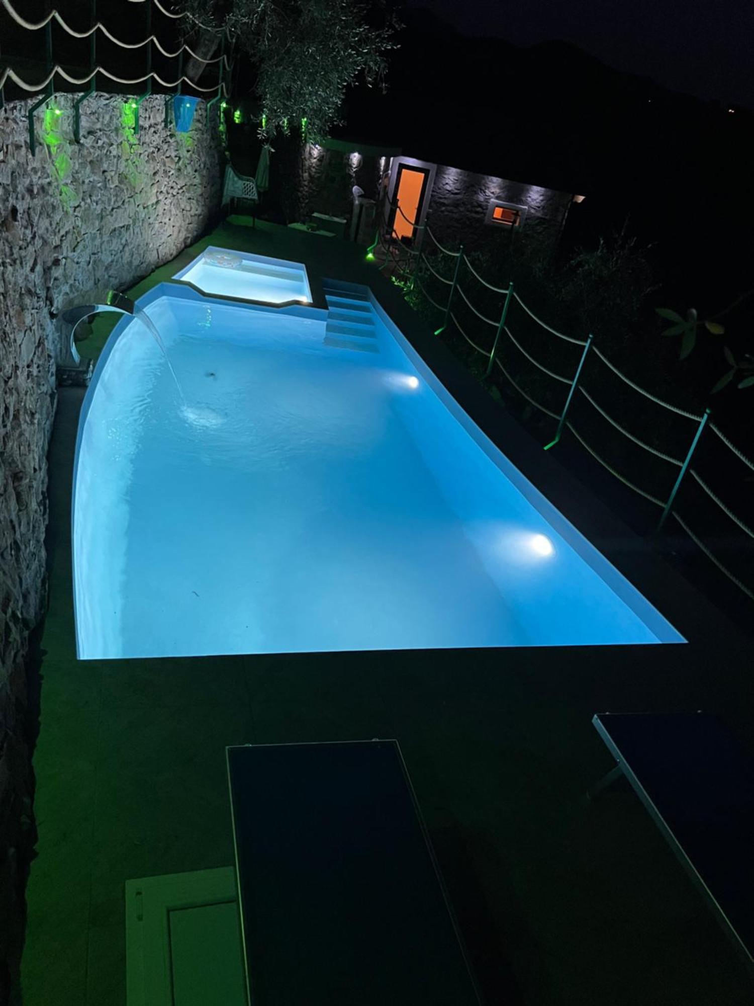 Villa Di Campagna Con Vista Mare 5 Camere Da Letto Pampara Exteriör bild