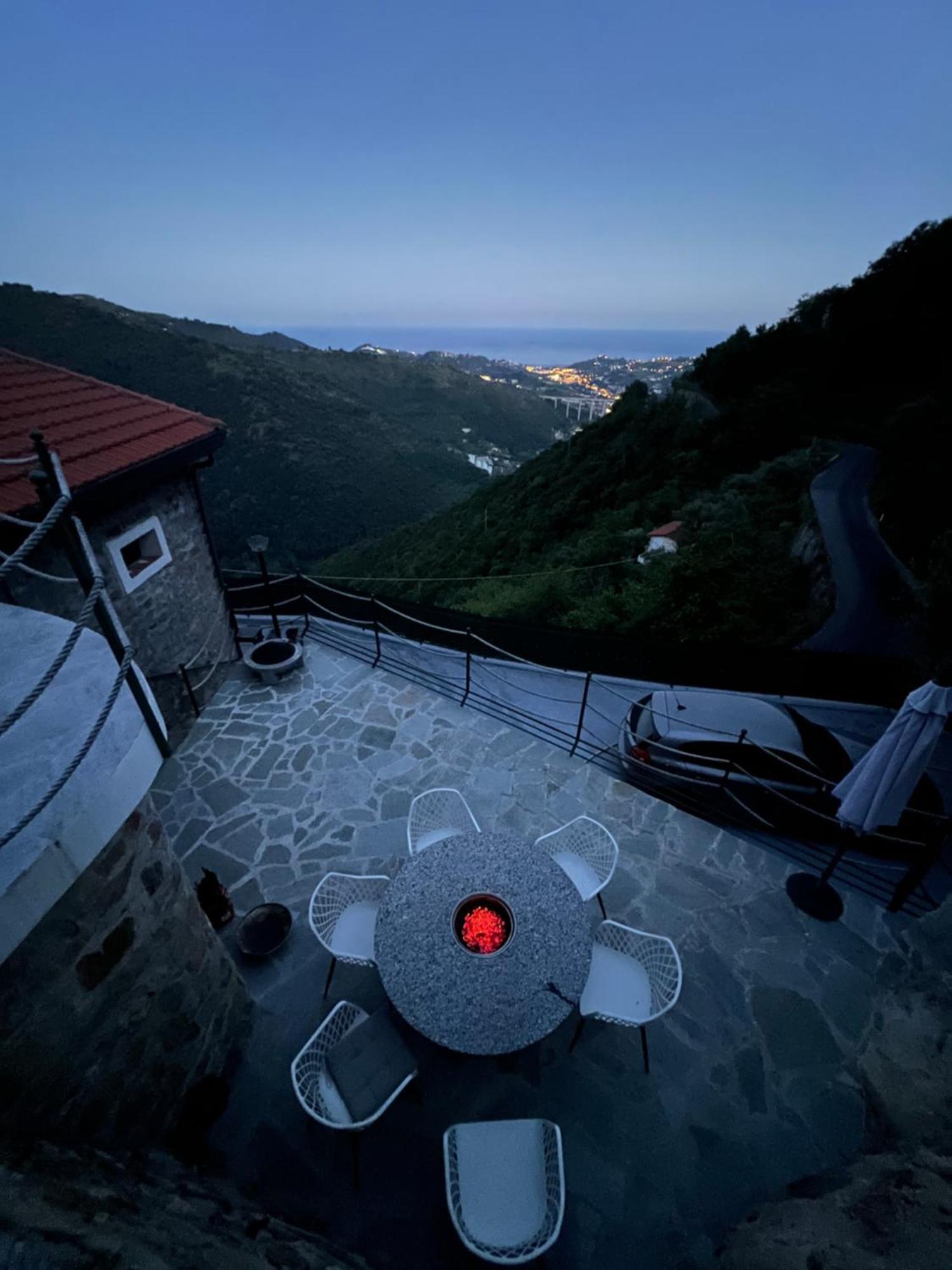 Villa Di Campagna Con Vista Mare 5 Camere Da Letto Pampara Exteriör bild