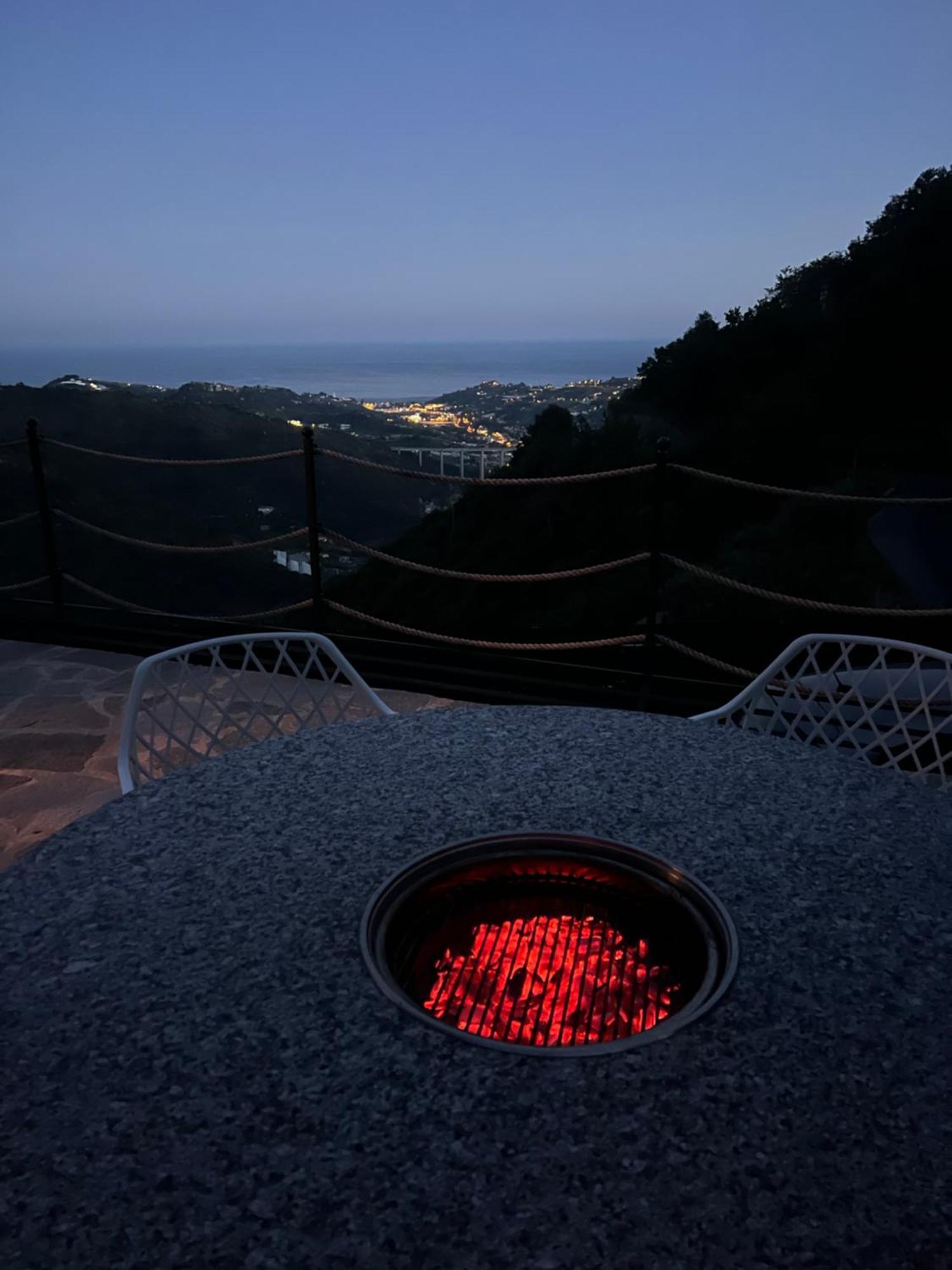 Villa Di Campagna Con Vista Mare 5 Camere Da Letto Pampara Exteriör bild
